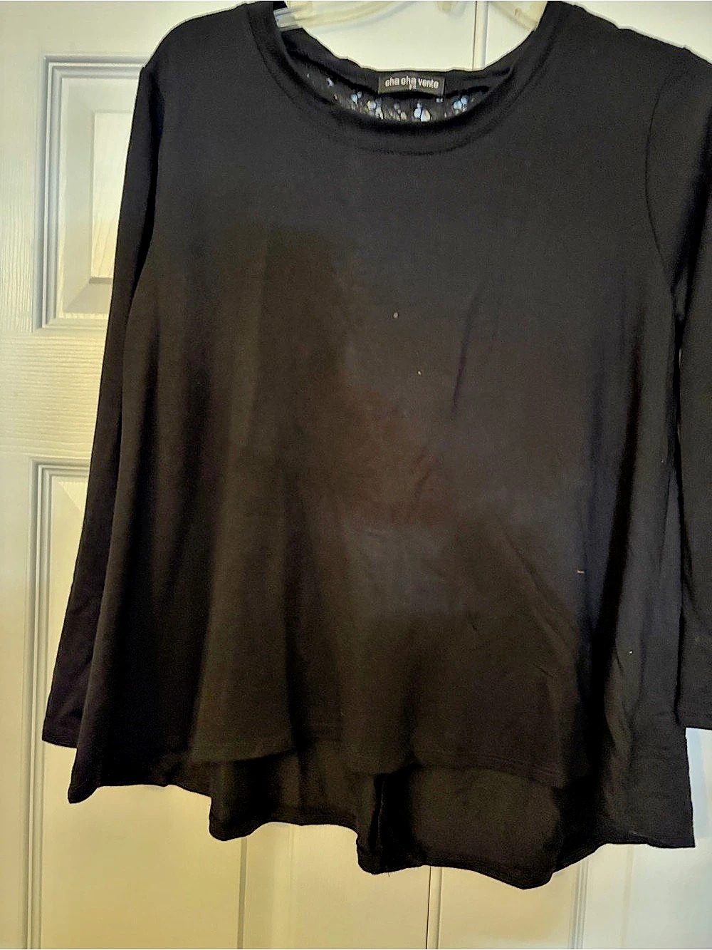cha vente Black Lace-Up Long Sleeve Tunic Like New